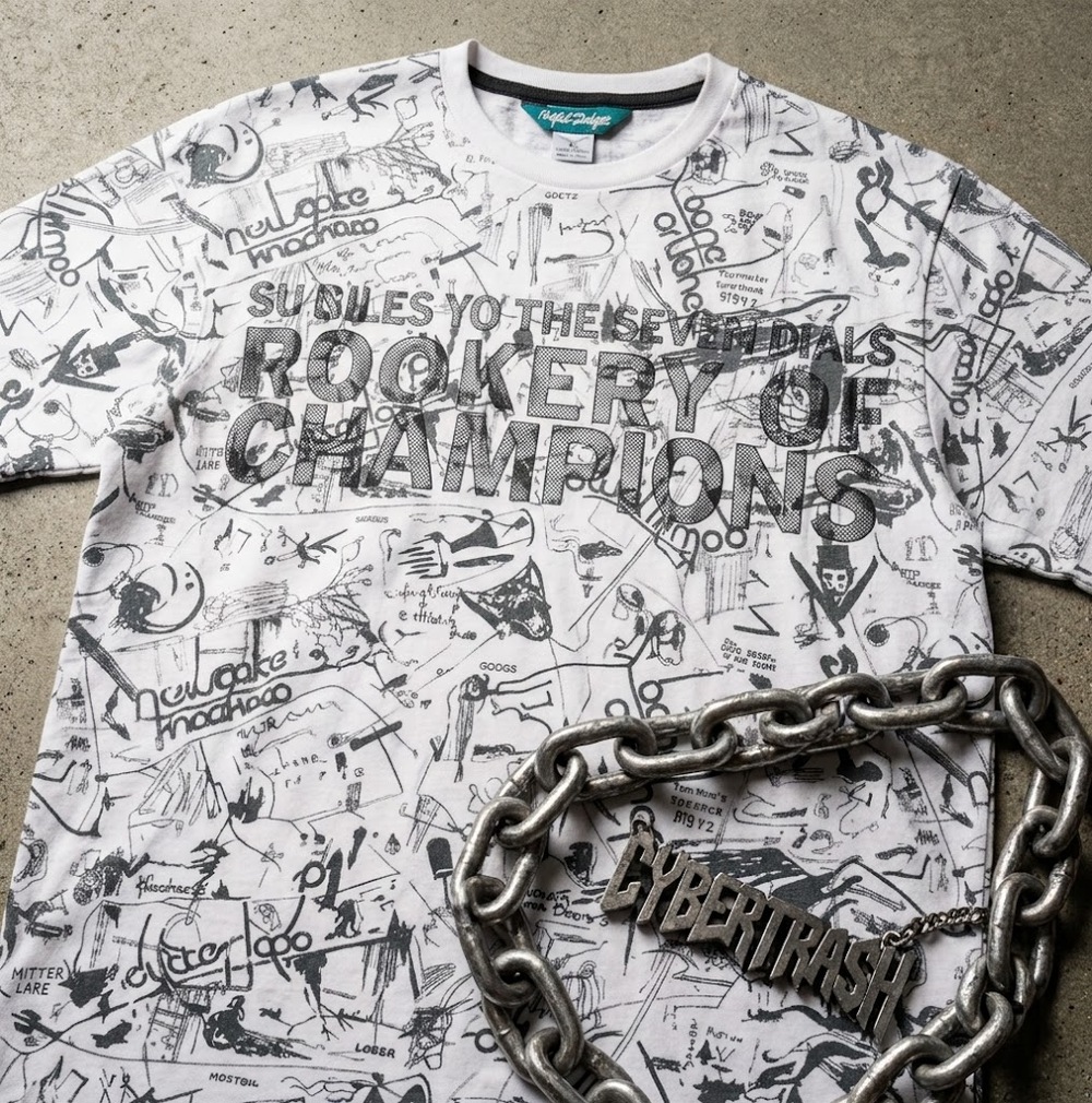 Artful Dodger Men's L Graphic T-Shirt Y2K All Over Print Cyber Grunge Archive